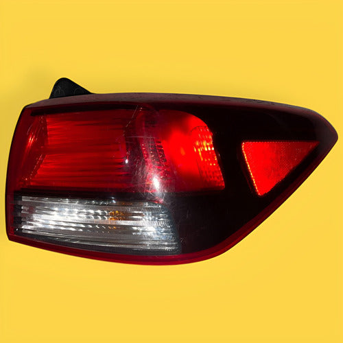 Calavera Derecha Kia Rio Usado Original 18-23 Derecho/pasajero Rojo