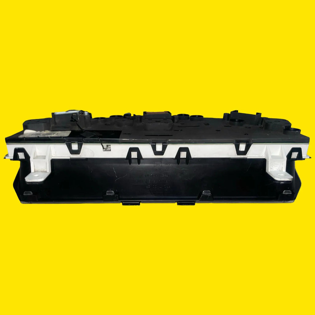 Clúster Velocímetro Nissan Np300/d22 Estaquitas Orig. 07-15 Negro