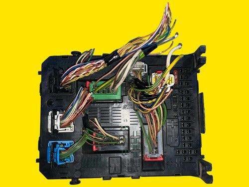 Caja Fusibles Bsi Bcm Peugeot Partner 1.6 03-18 967847708001