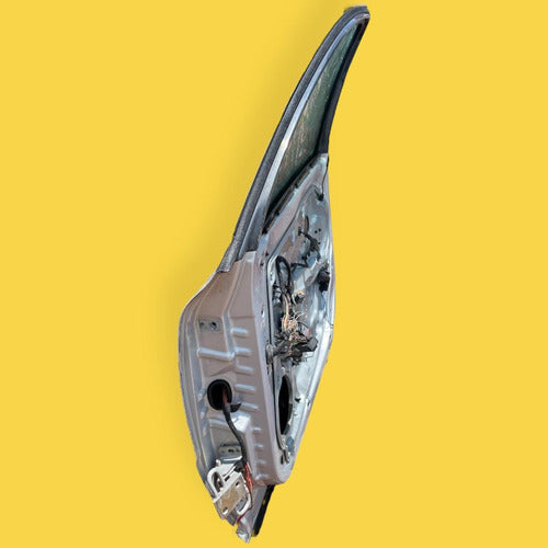 Puerta Delantera Derecha Vw Passat Usada Original 98-05 Delantera Derecha Plateado