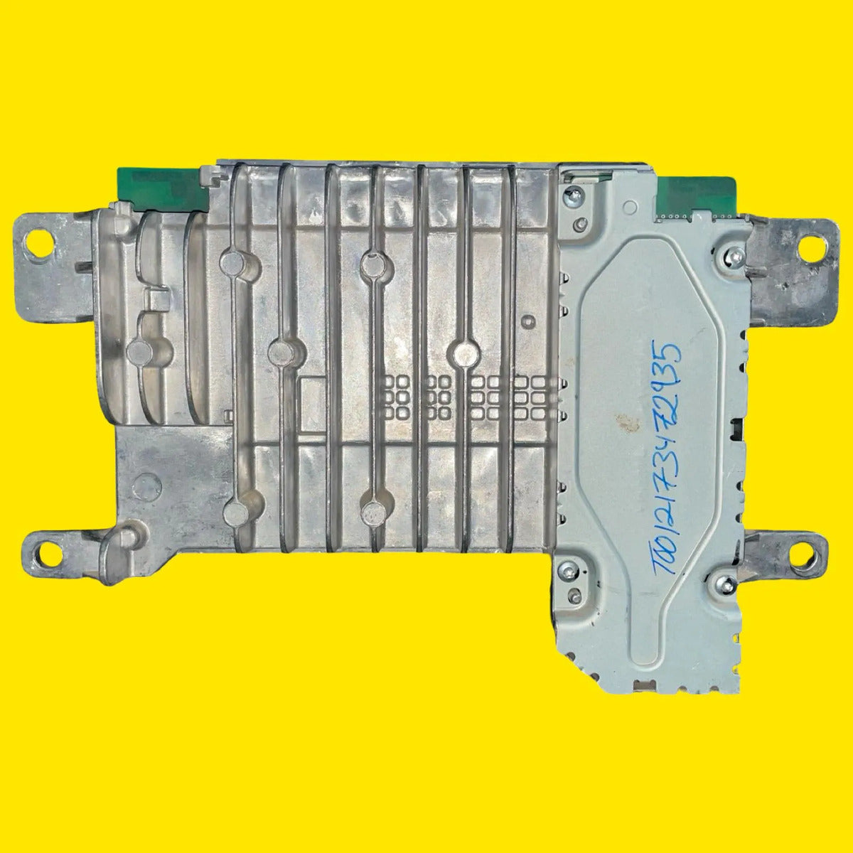 Modulo Radio/multimedia Dodge Ram Orig. 20-25 P68583504aa