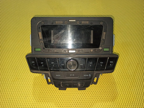 Estereo Chevrolet Cavalier 18-20 Usado Original
