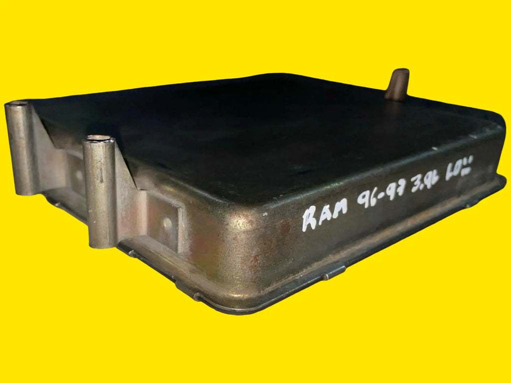 Computadora Motor Dodge Ram 3.9 Usado Orig. 96-97 P56040919