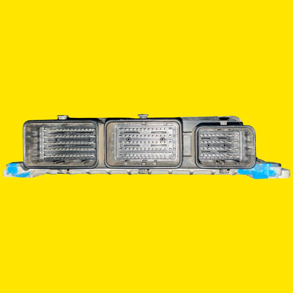 Computadora Motor Nissan Versa Usado Orig. 20-24 Bem532700