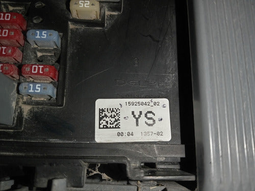 Caja Fusibles Suburban/tahoe/sierra/yukon 07-09 15925042_02