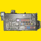 Caja Fusibles Bcm Timp Avanza/corolla Orig. 16-22 82600bz050