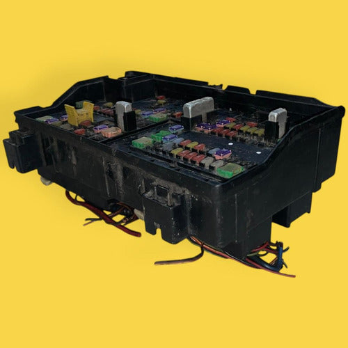 Caja Fusibles Ram, Durango Usado Original 13-19 7140513130