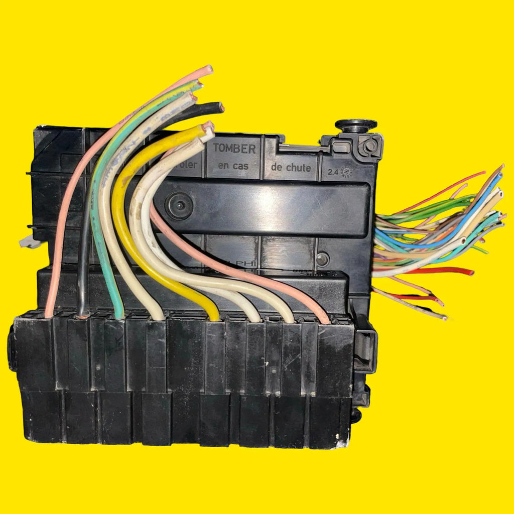 Caja Fusibles Peugeot Partner 1.6 Orig. 07-19 9807028880