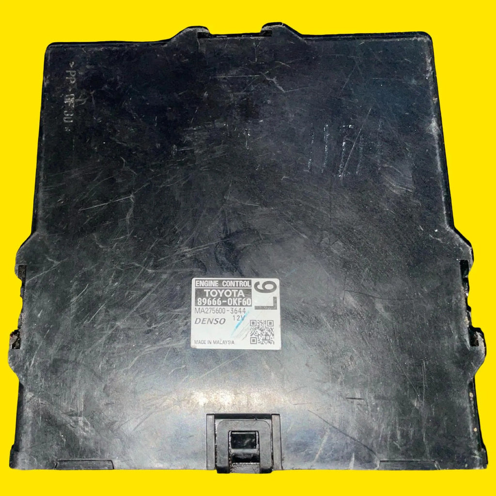 Computadora Motor Toyota Hilux 2.7 Orig. 15-23 896660kf60