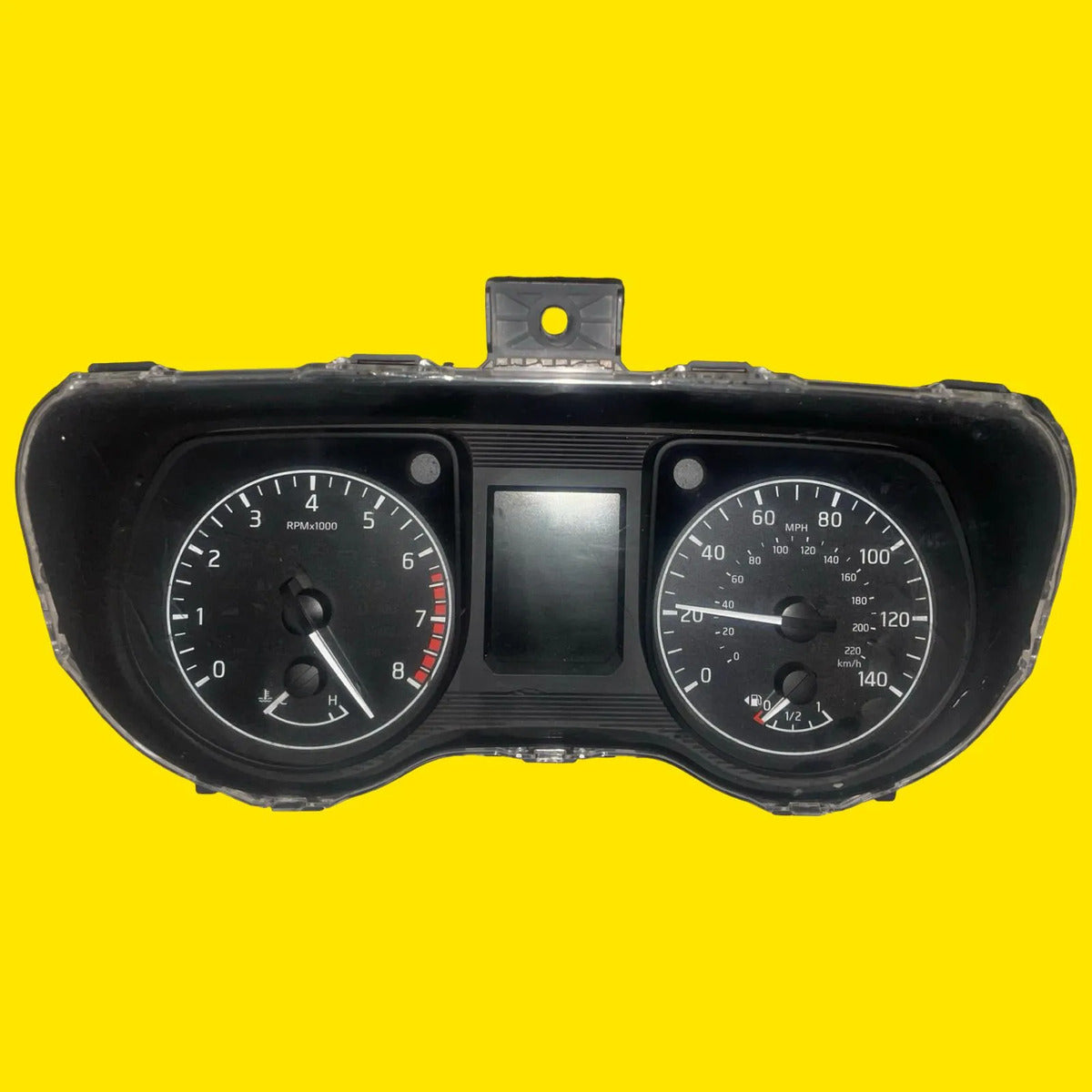 Clúster Velocímetro Nissan Titan Usado Orig 16-18 24810ez02b Negro