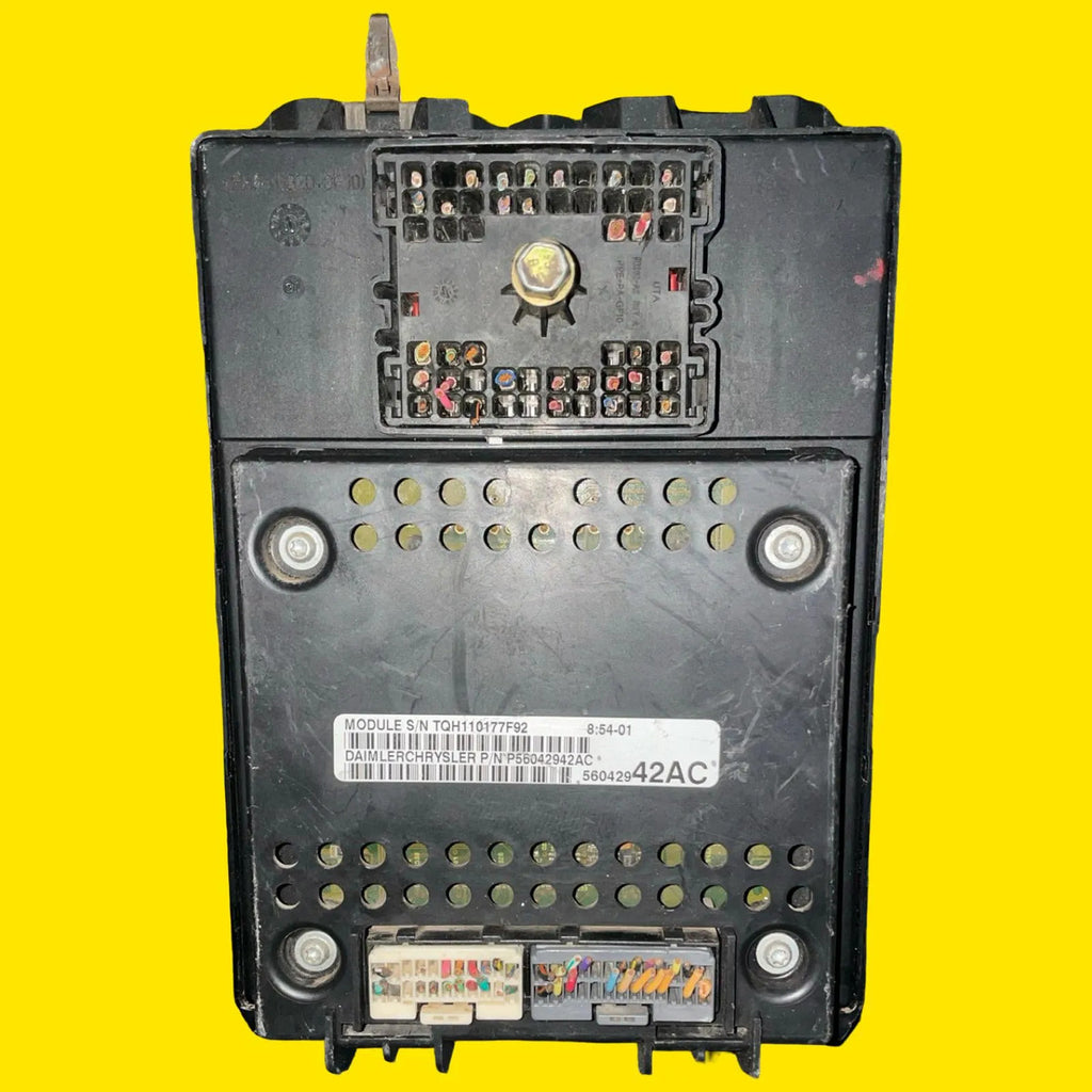 Caja Fusibles Bcm Jeep Grand Cherokee Orig 00-01 P56042942ac