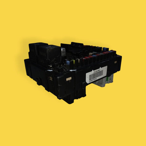 Caja De Fusibles Pontiac Torrent Usado Original 07-09