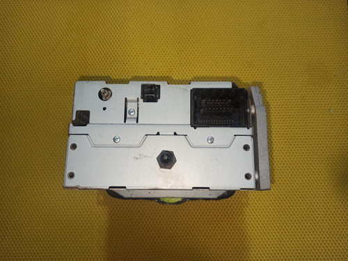 Estereo Chevrolet Cruze, Spark 13-17 Usado Original