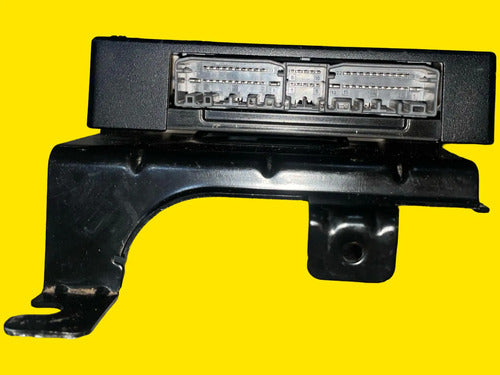 Amplificador C/cancelación Ruido Dodge Ram 19-24 68549081ab Negro