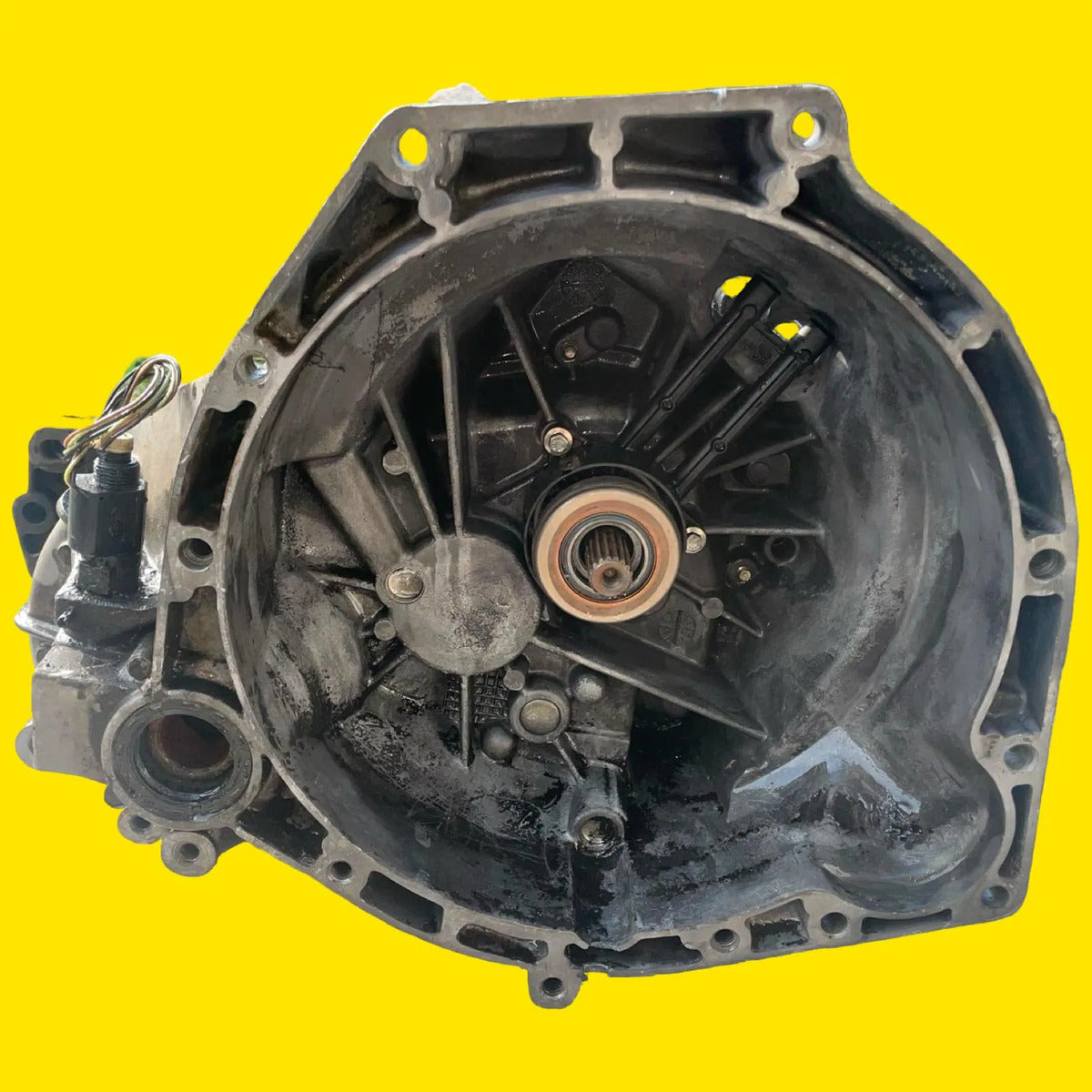 Transmisión Caja Velocidades Ford Fiesta 1.6l Std 03-10 Orig