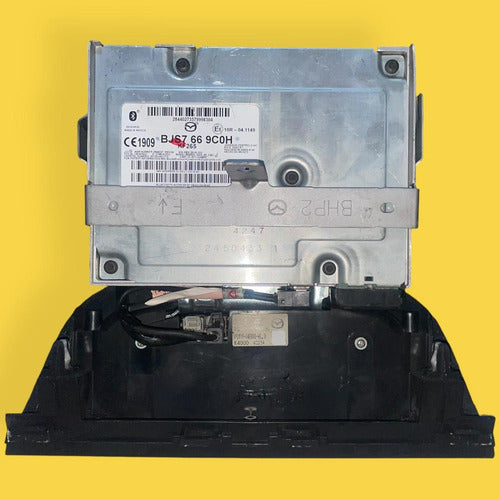 Estéreo Pantalla Mazda 3 Usado Original 14-18 Bjs7669c0h Negro