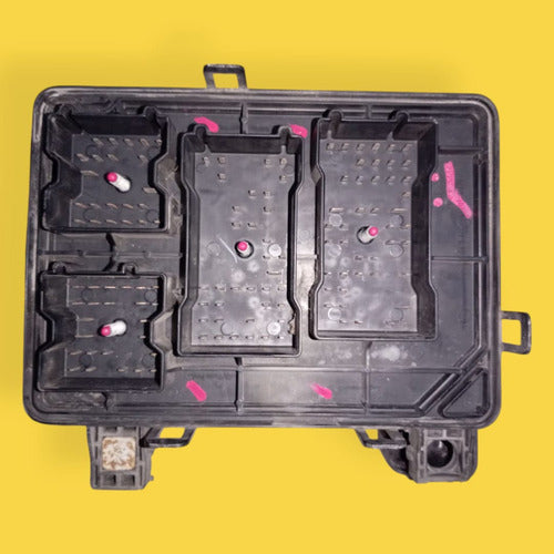 Caja Fusibles Solstice, Sky 2.4 Usado Original 05-10