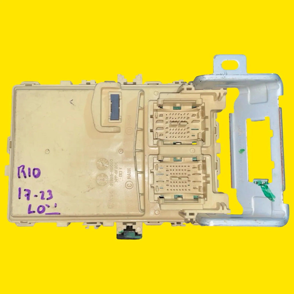 Caja Fusibles Bcm Kia Rio Usado Original 17-23 P0885550