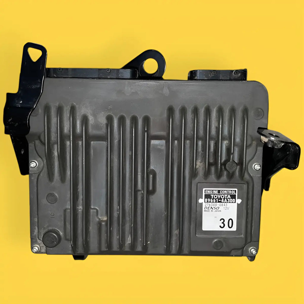 Computadora Motor Toyota Rav4 Hybrid Orig. 20-22 896614a300