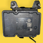 Modulo Abs Vw Bora, Jetta, Golf Gli Orig. 08-13 1k0907379ap Negro