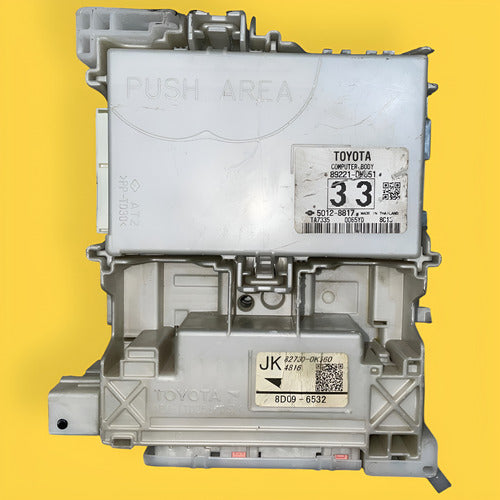 Caja Fusibles Bcm Toyota Hilux Usado Orig. 16-22 892210k051