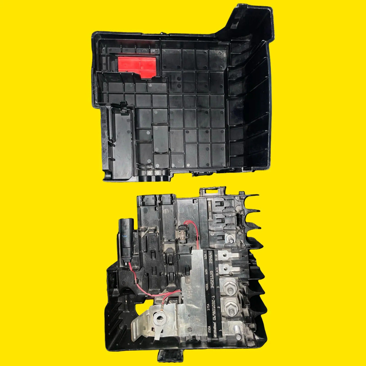 Caja Porta Fusibles Sierra, Silverado Orig. 19-23 84646133