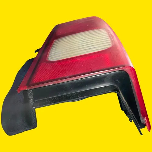 Calavera Trasera Derecha Hummer H3 Usado Orig. 06-10 Derecho/pasajero Rojo