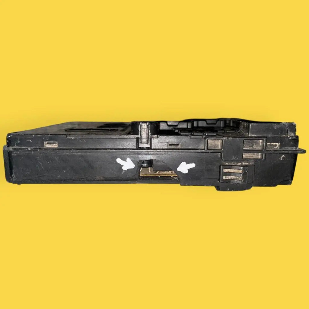 Caja Fusibles Ipdm Versa, March Usado Orig. 12-22 284b71ha3a