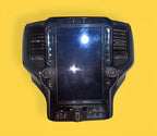 Estéreo Pantalla Ram 1500 Usado Original 20-24 Negro