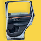 Puerta Trasera Der. Honda Cr-v 17-22 Completa Sana Original Trasera Derecha Blanco