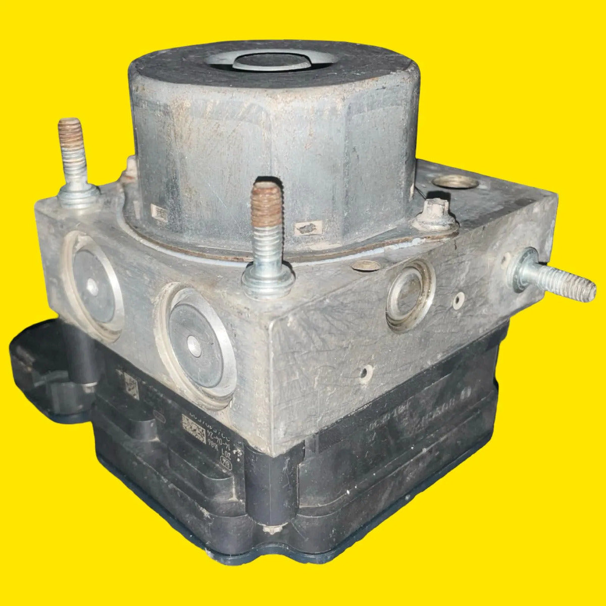 Modulo Abs Nissan Versa Usado Orig. 14-17 476609kl0a