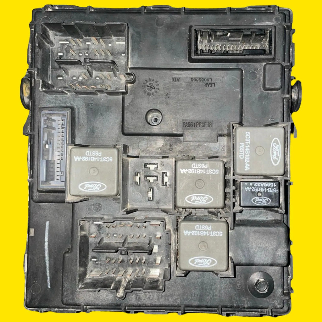 Modulo Bcm Caja Fusibles Mariner/escape/tribute Orig. 05-07