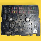 Caja Fusibles Express, Savana Usado Original 03-07 15930142