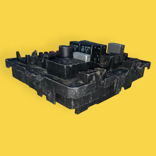 Caja Fusibles Express, Savana Usado Original 03-07 63563208