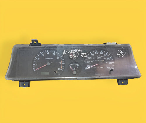 Cluster Velocimetro Nissan D21 C/detalle 90-95 Usado Orig. Negro