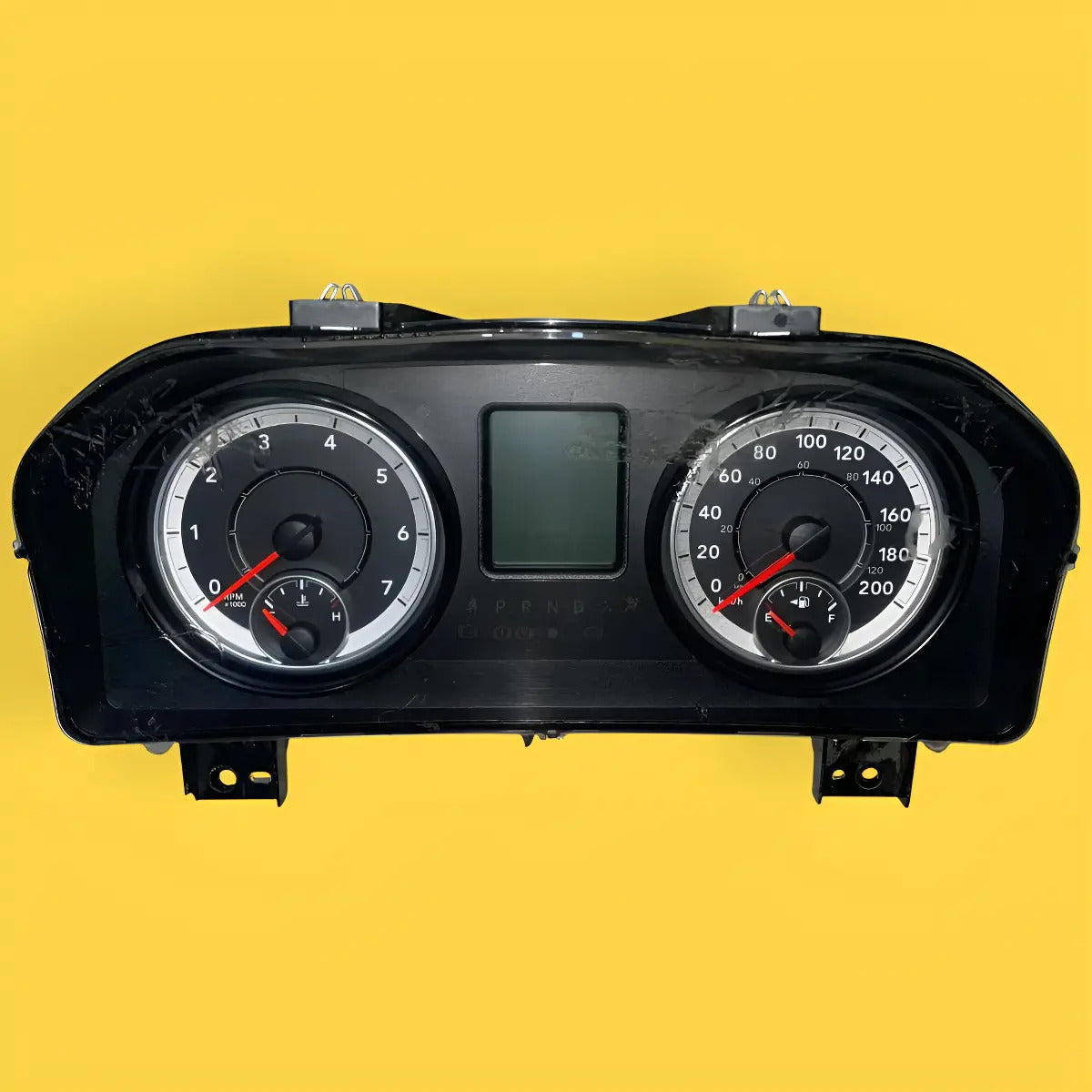 Clúster Velocímetro Aut Dodge Ram Orig. 13-19 P68302590ac Negro