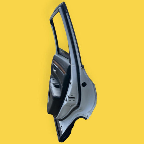 Puerta Trasera Der. Honda Cr-v 17-22 Completa Sana Original Trasera Derecha Blanco