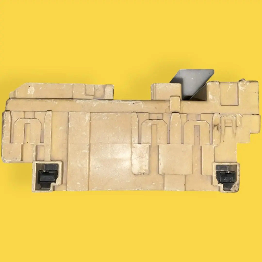 Modulo Caja Fusibles Toyota Rav4 Usado Orig 16-20 827300r101