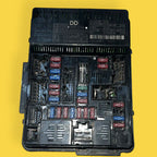 Caja De Fusibles Nissan Altima 2.5l 13-18 Usado Original