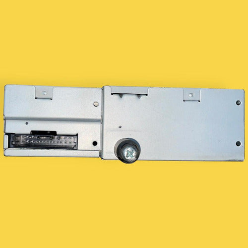 Reproductor Cd, Dvd Mazda 3 Usado Original 14-18 Bhp3669g0c Negro