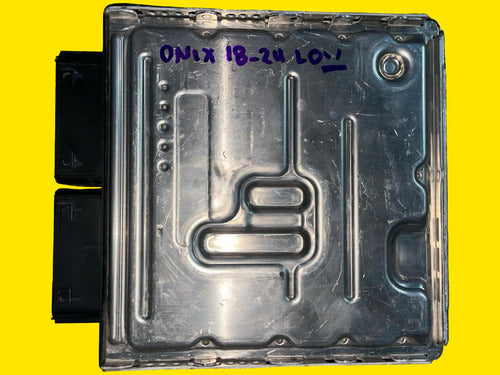 Computadora Motor Chevrolet Onix Usado Orig. 18-24 24119098