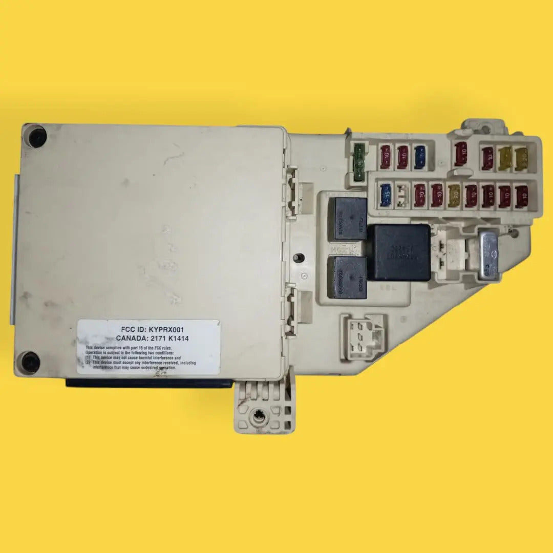 Caja Fusibles Stratus, Cirrus 2.5 Original 95-00 P4606292ab