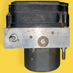Modulo Abs Nissan Altima Usado Original 13-18 476603ta0a Negro