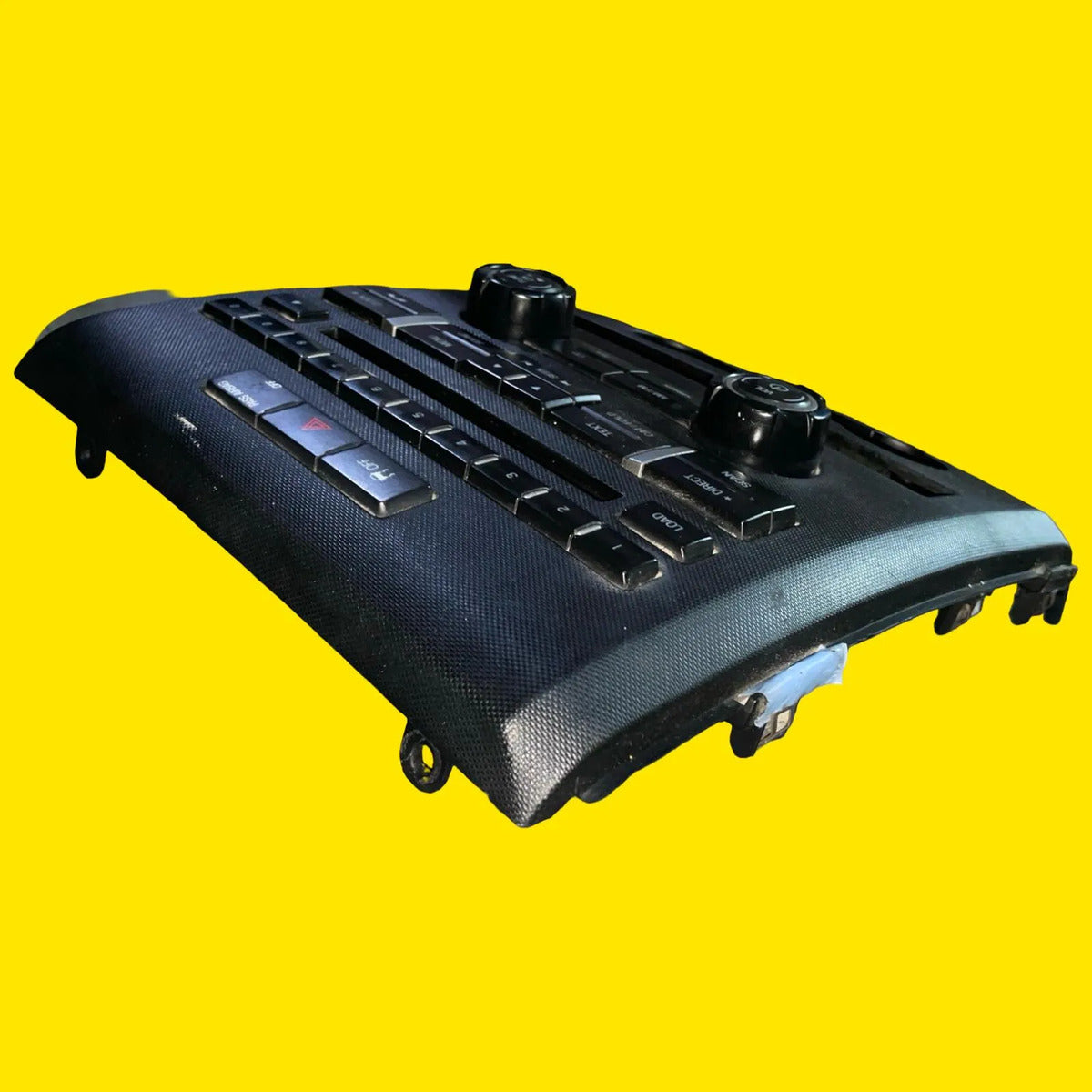 Caratula Bisel Radio Central F-150/lobo Usado Original 09-14