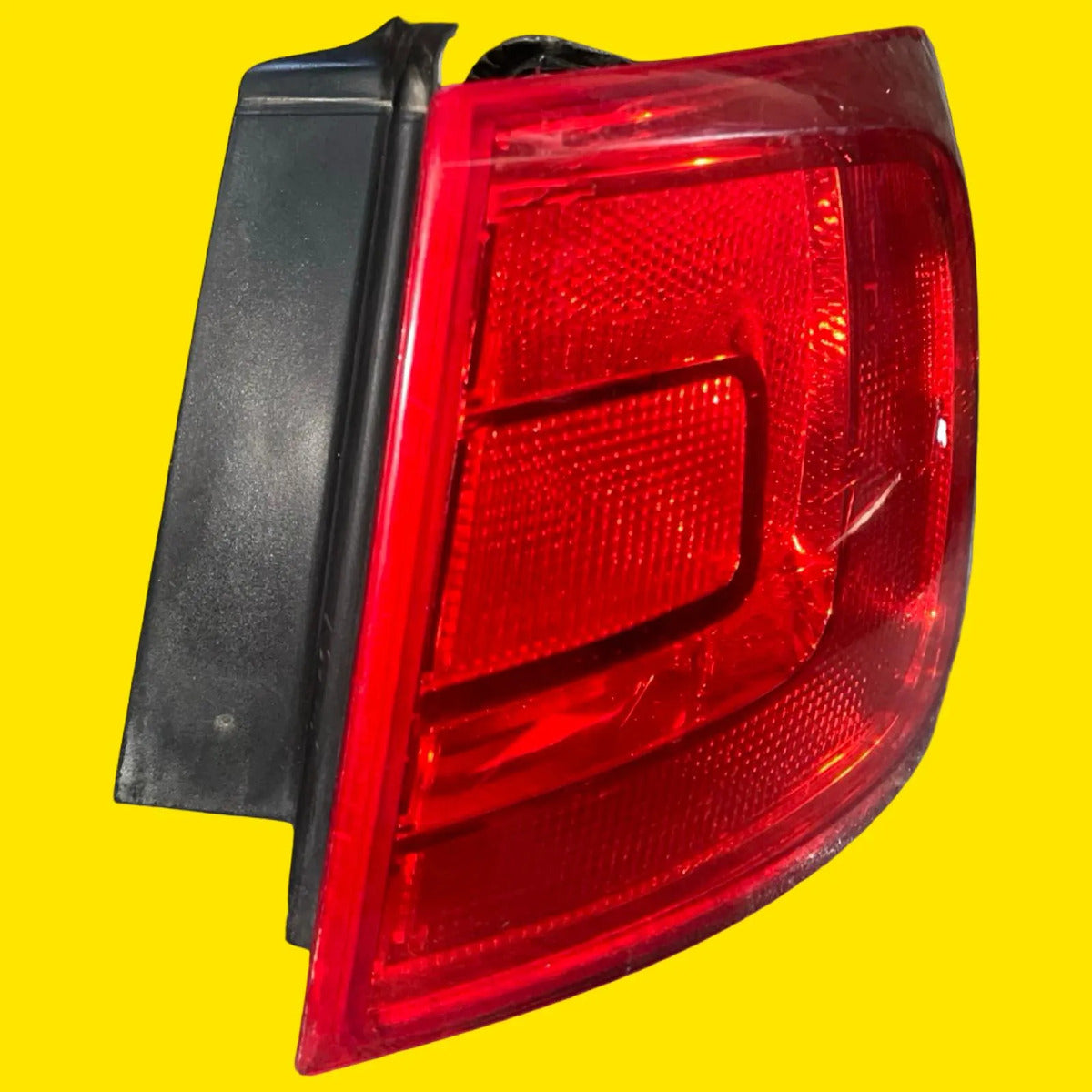 Calavera Derecha Volkswagen Jetta Mk6 Usado Original 11-18 Derecho/pasajero Rojo