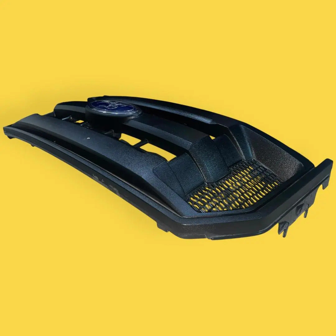 Parilla Ford F-150, F-250, Lobo Usado Original 15-17 Negro Mate