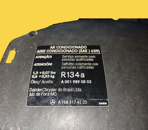 Tapa Caja De Fusibles Mercedes A160/190 Usado Original 99-05