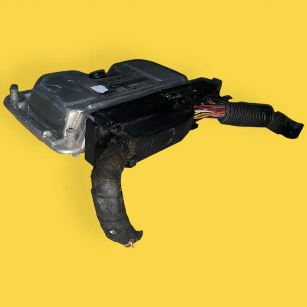 Computadora Motor Vw Jetta Clasico 2.0 Orig 06-15 06a906057a