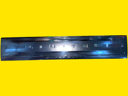 Moldura Tapa Cajuela Ford Super Duty Limited Orig. 23-26 Plateado