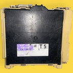 Modulo Caja Fusibles Toyota Rav4 Usado Orig 16-20 827300r101